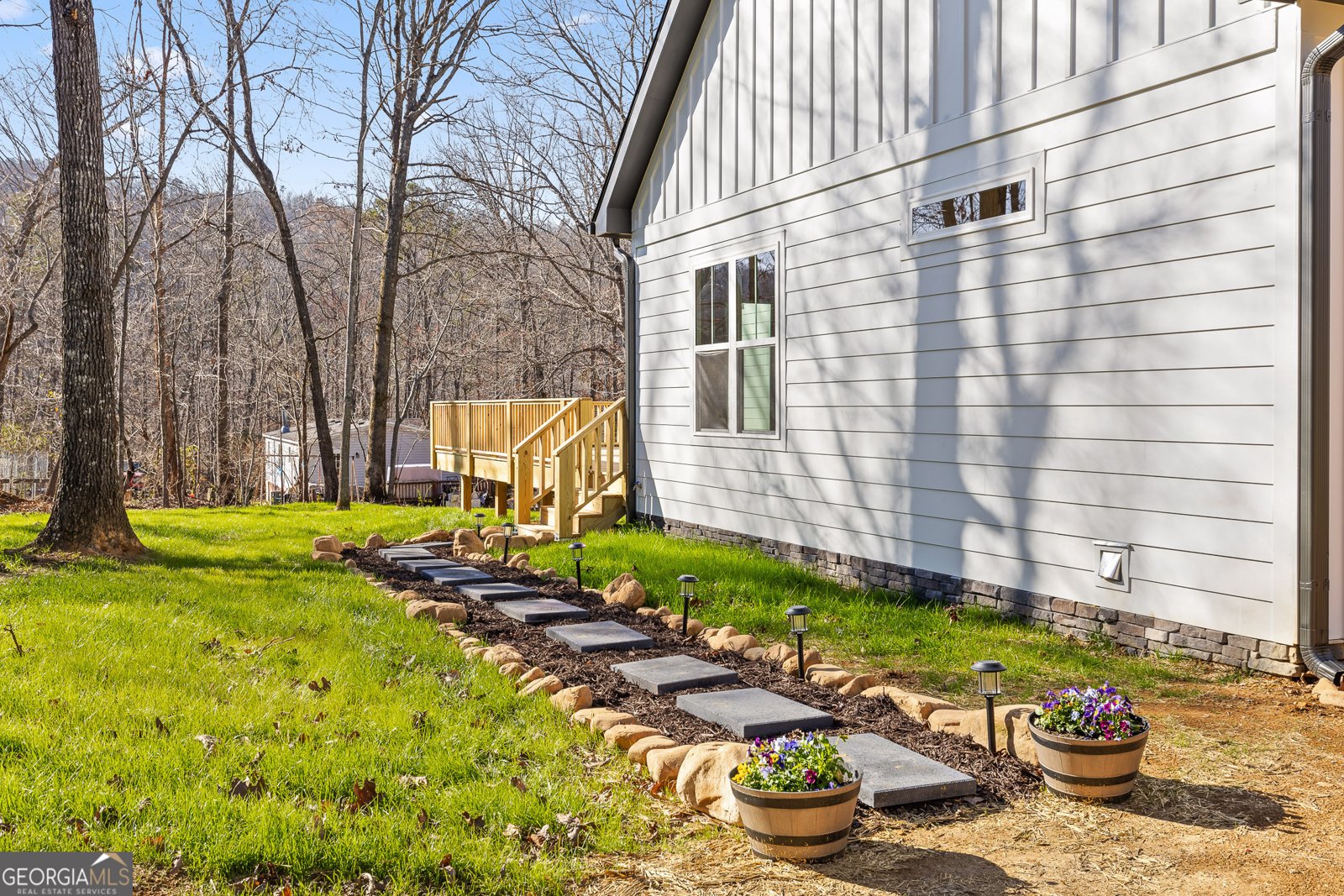 1145 Daniels Road Trenton - 50