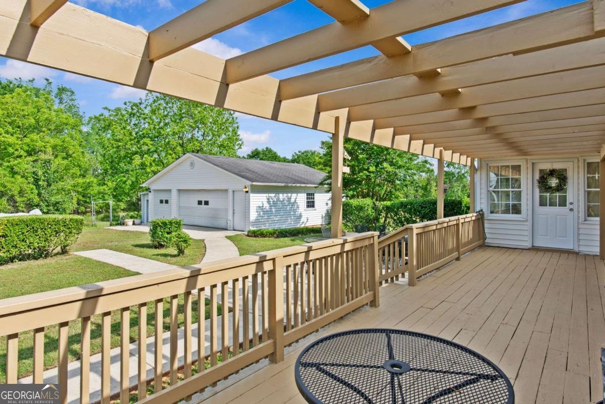 2128 Highway 172 Comer - 37