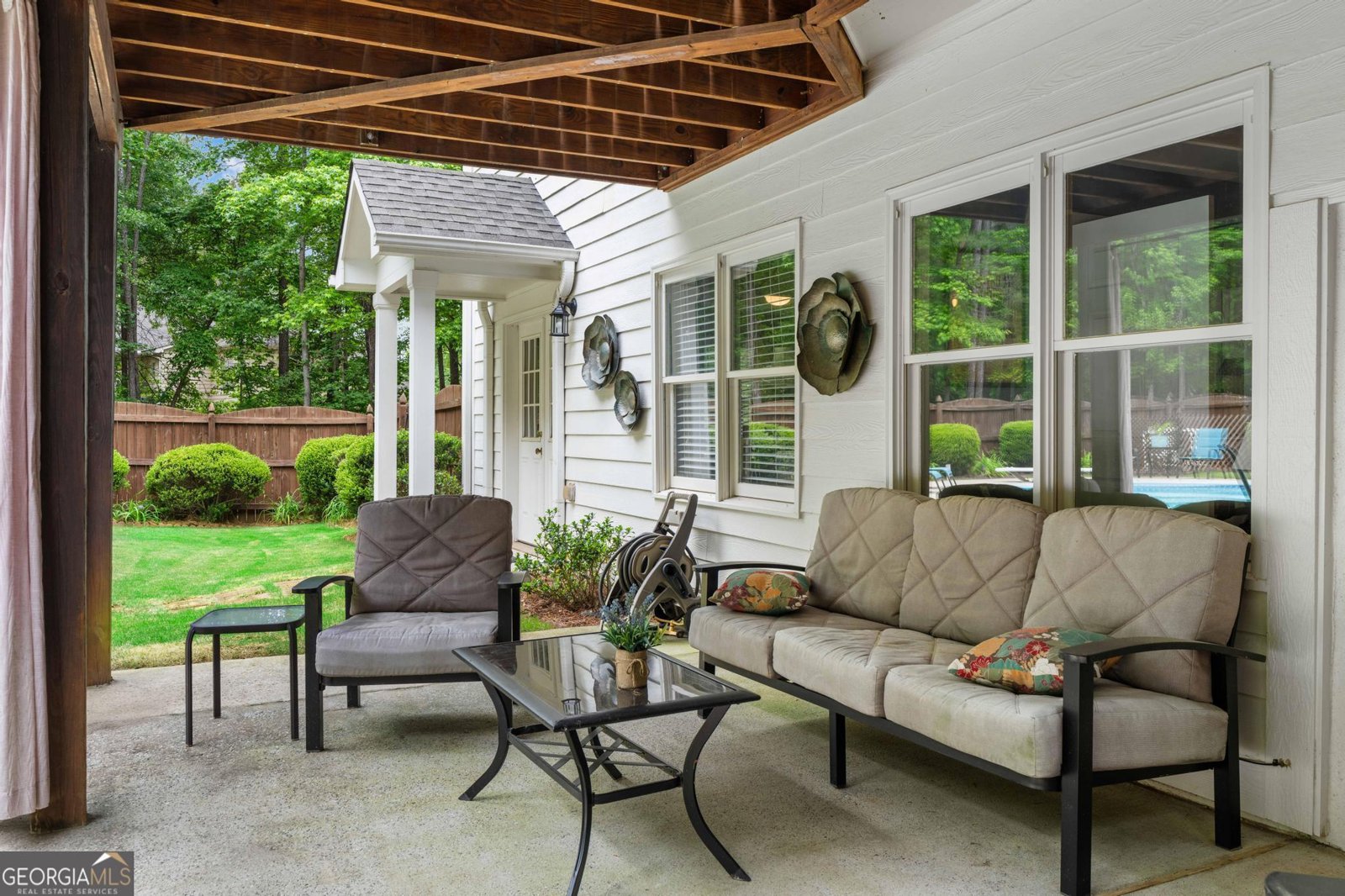 495 Stonehaven Drive Fayetteville - 67