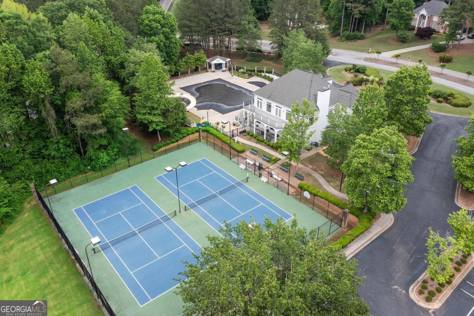 495 Stonehaven Drive Fayetteville - 86