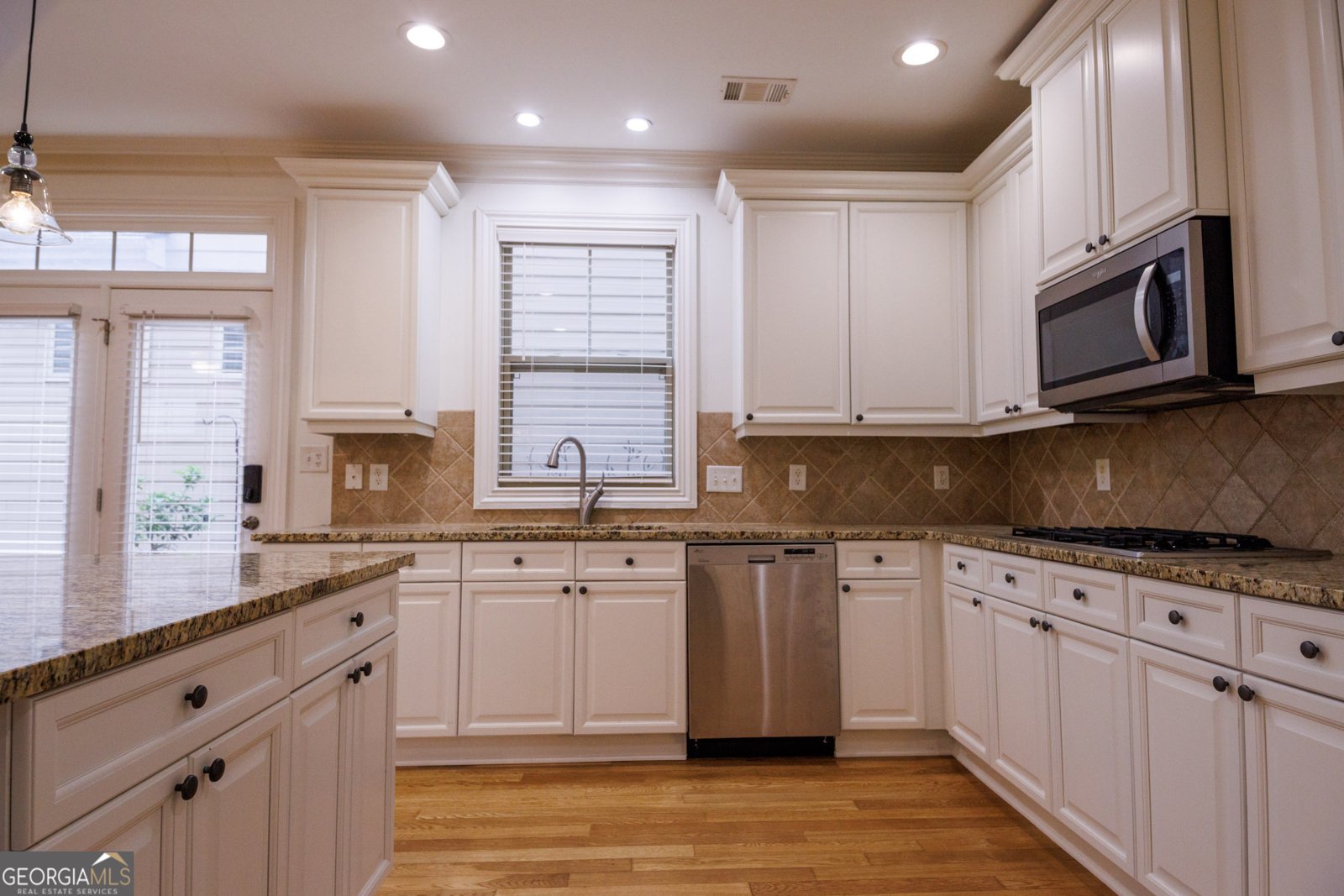 319 Barbados Lane Suwanee - 10