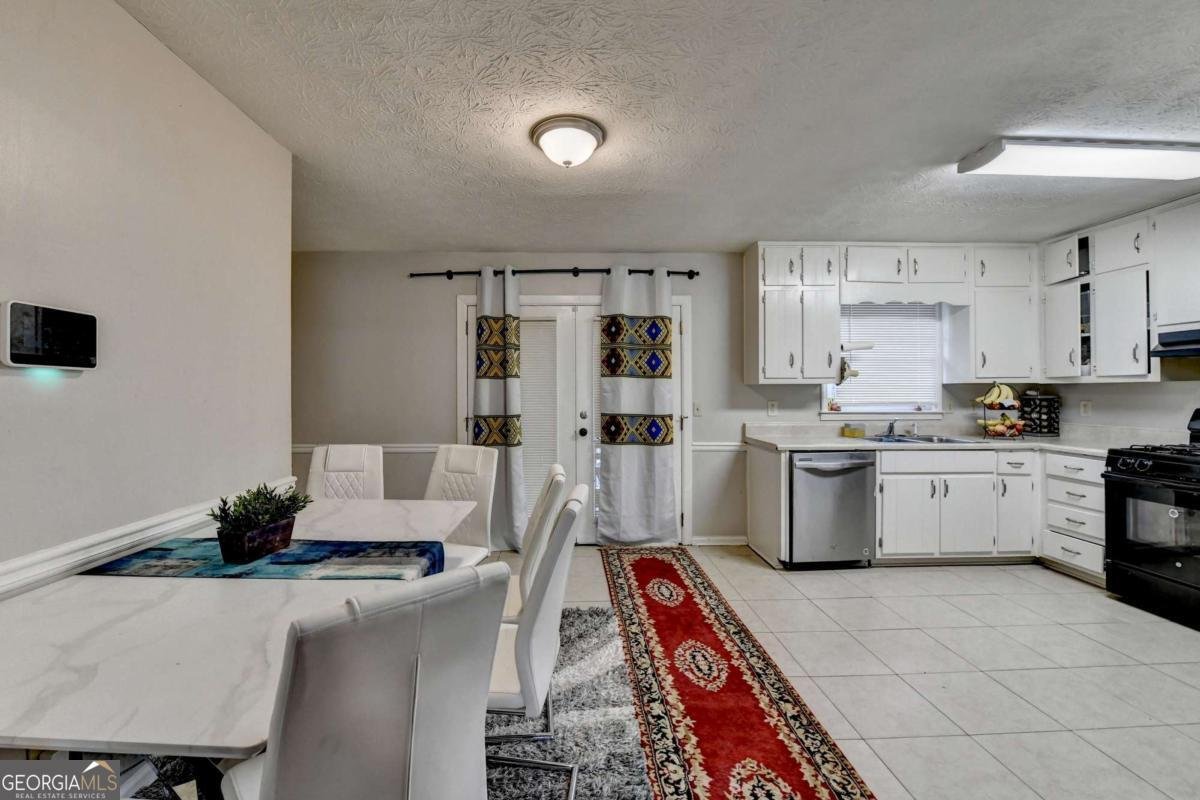 2090 Marbut Lane Lithonia - 16
