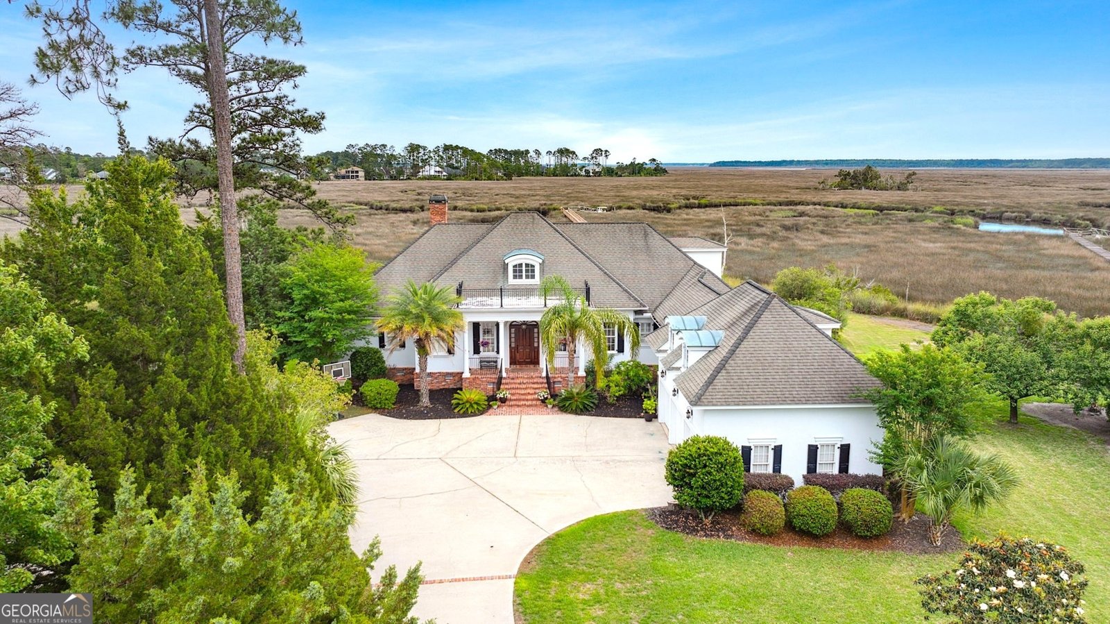 1041 Greenwillow Drive St. Marys - 2
