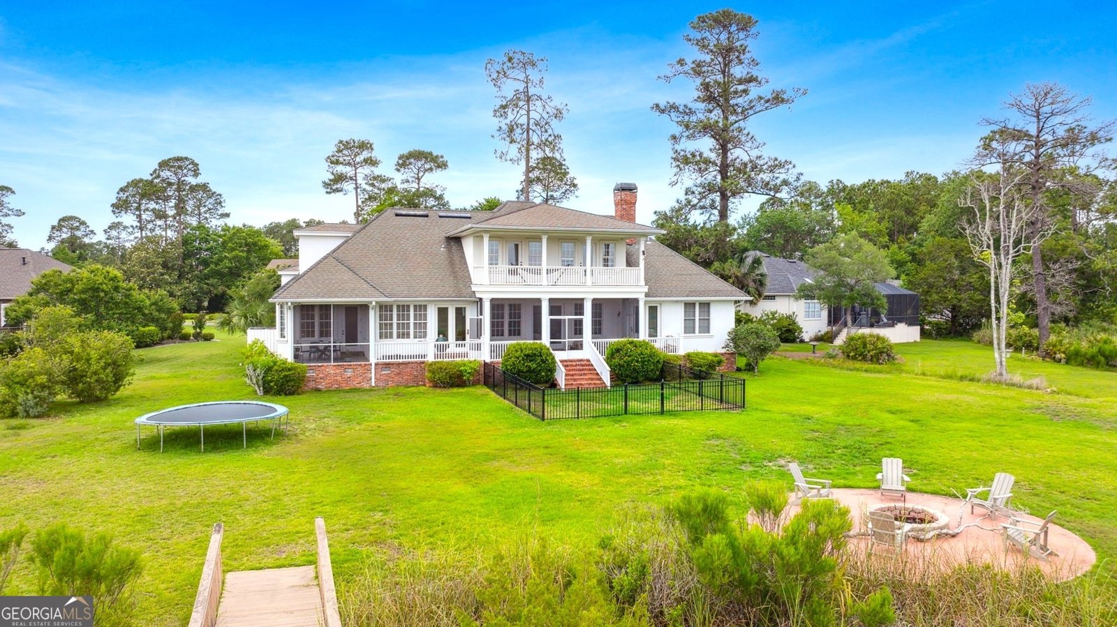 1041 Greenwillow Drive St. Marys - 48