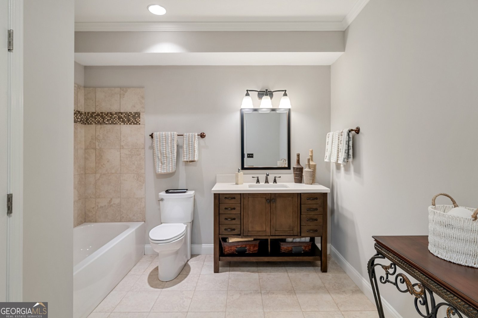 7505 Antique Barn Avenue Cumming - 45