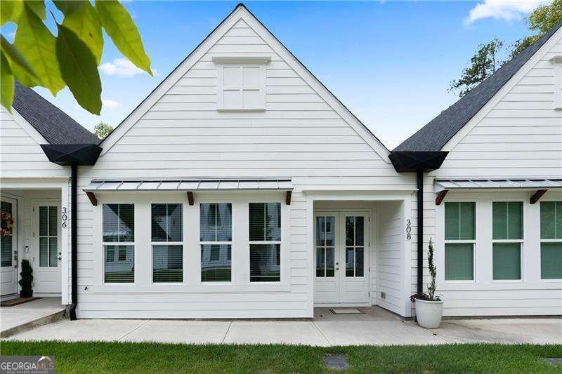 308 Chardonnay Way Woodstock - 1