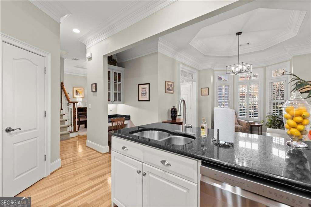8730 Parker Place Roswell - 16