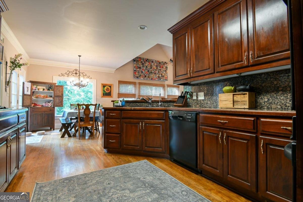1060 Fox Hollow Court Statham - 14