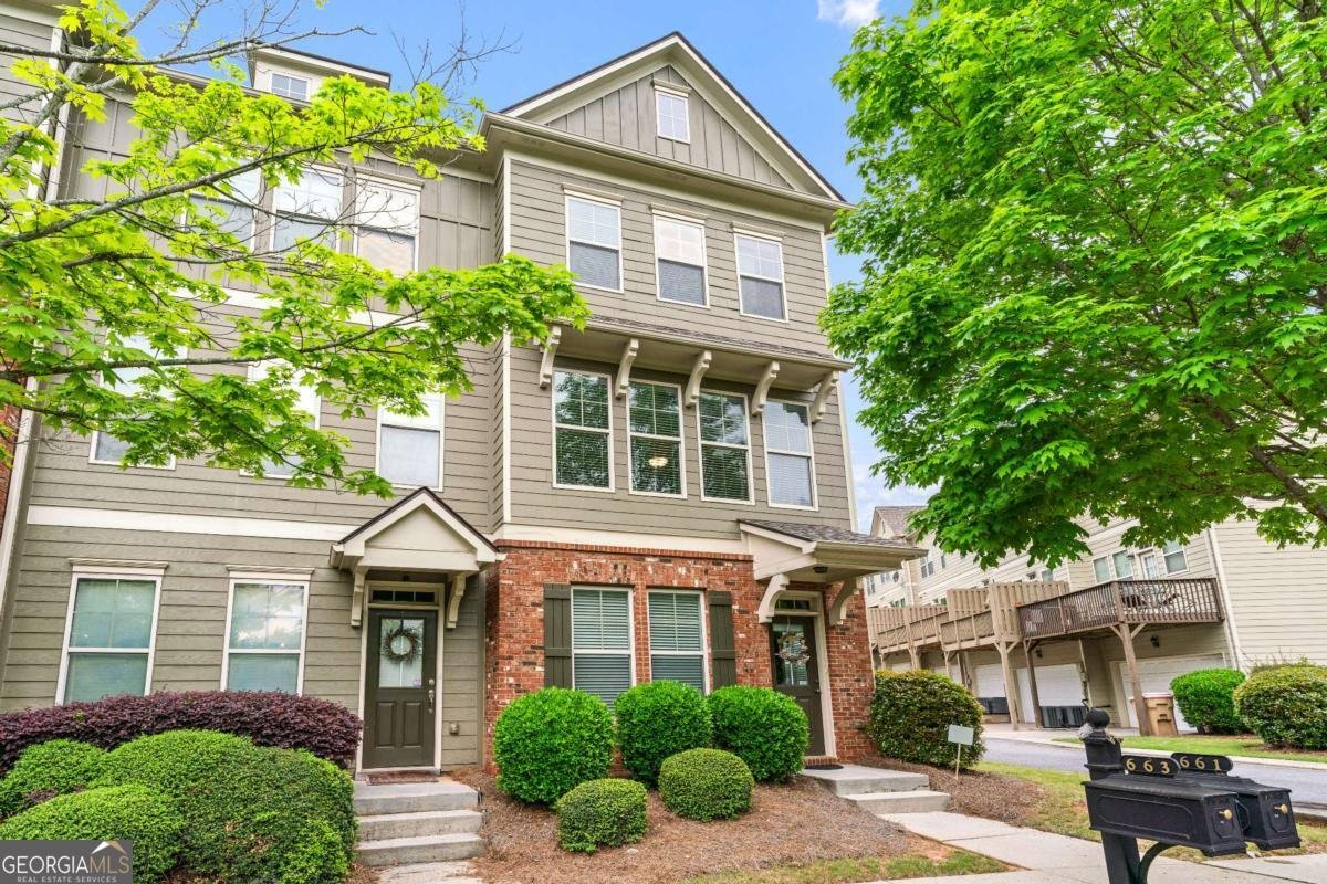 661 Village Field Court Suwanee - 1