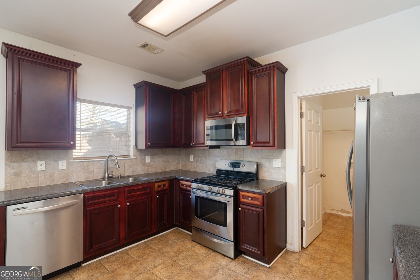 1281 Heartwood Avenue McDonough - 3