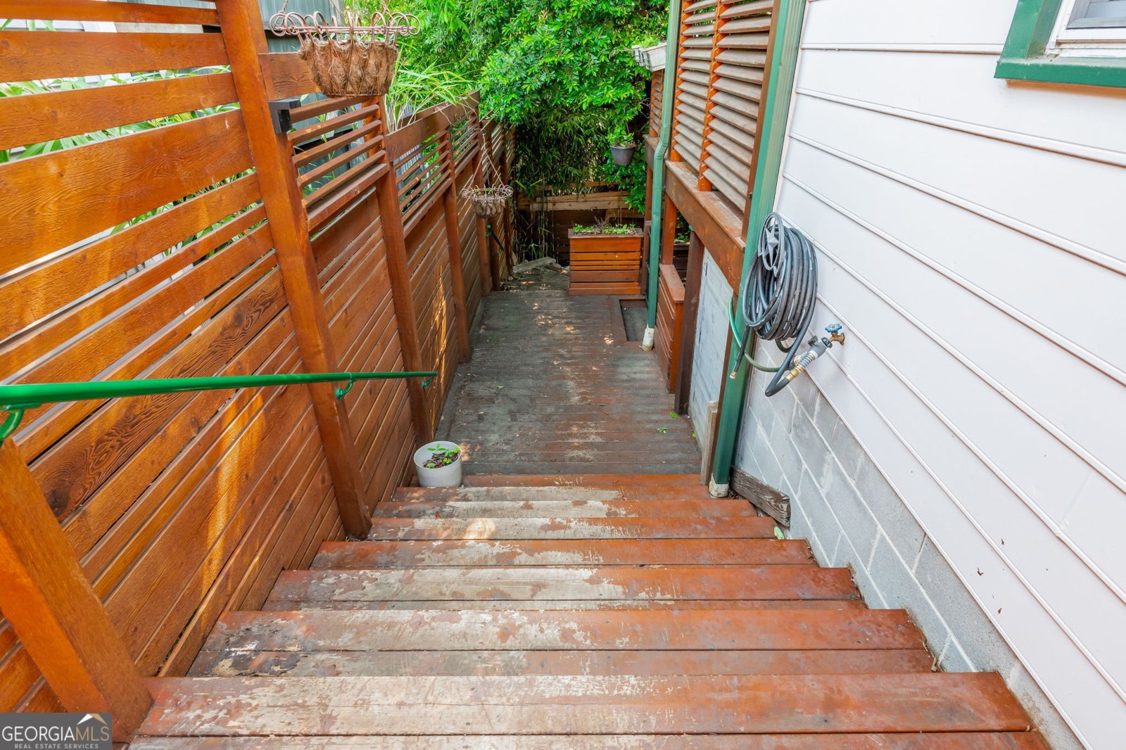 625 Kennesaw Avenue Atlanta - 48