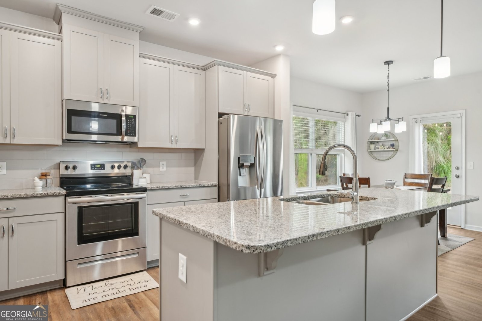 302 Braswell Court Woodstock - 11