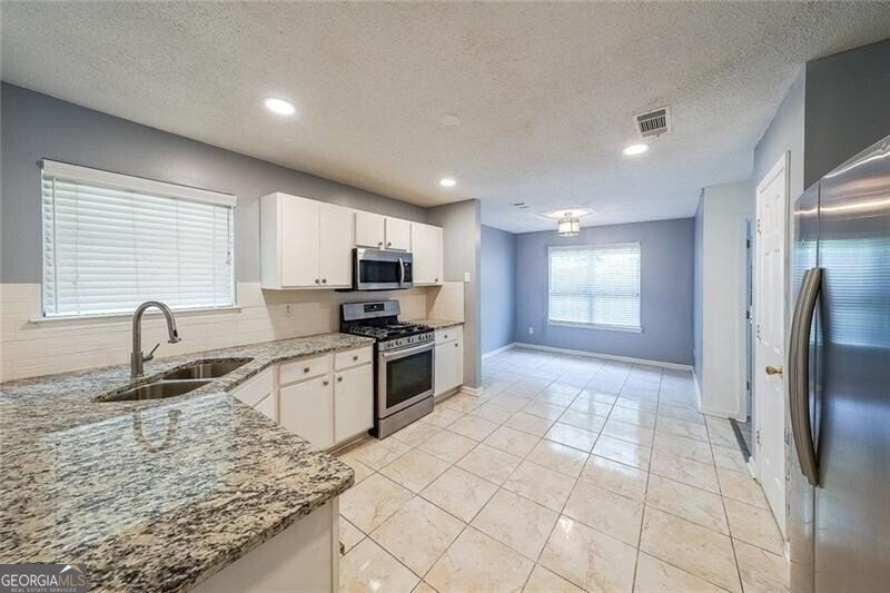 1528 Rogers Crossing Drive Lithonia - 11