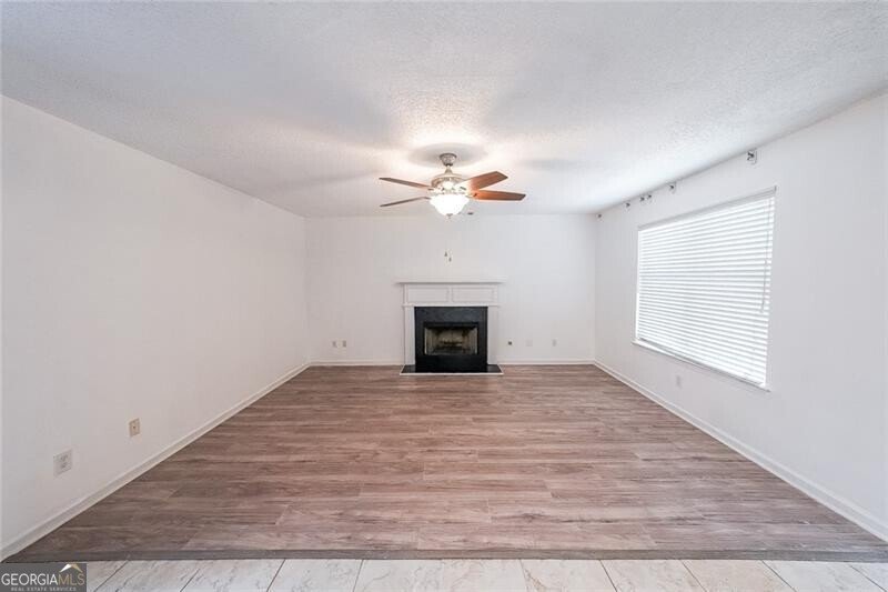 1528 Rogers Crossing Drive Lithonia - 9