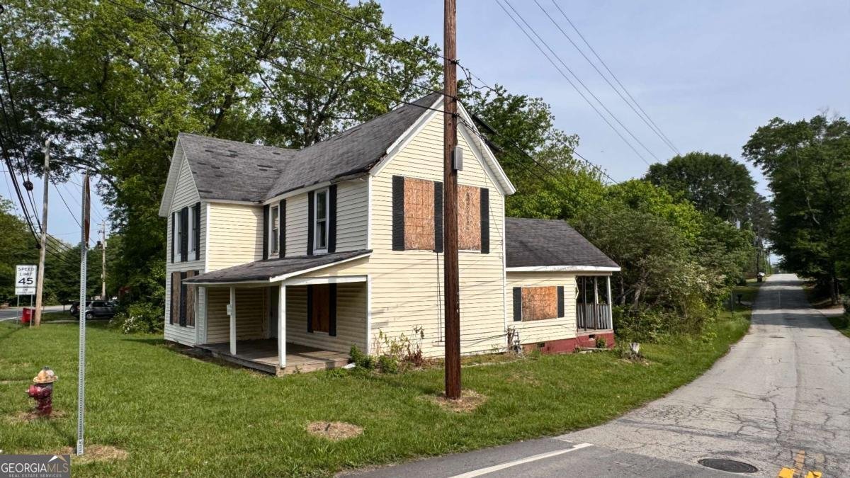 700 College Street Bowdon - 3