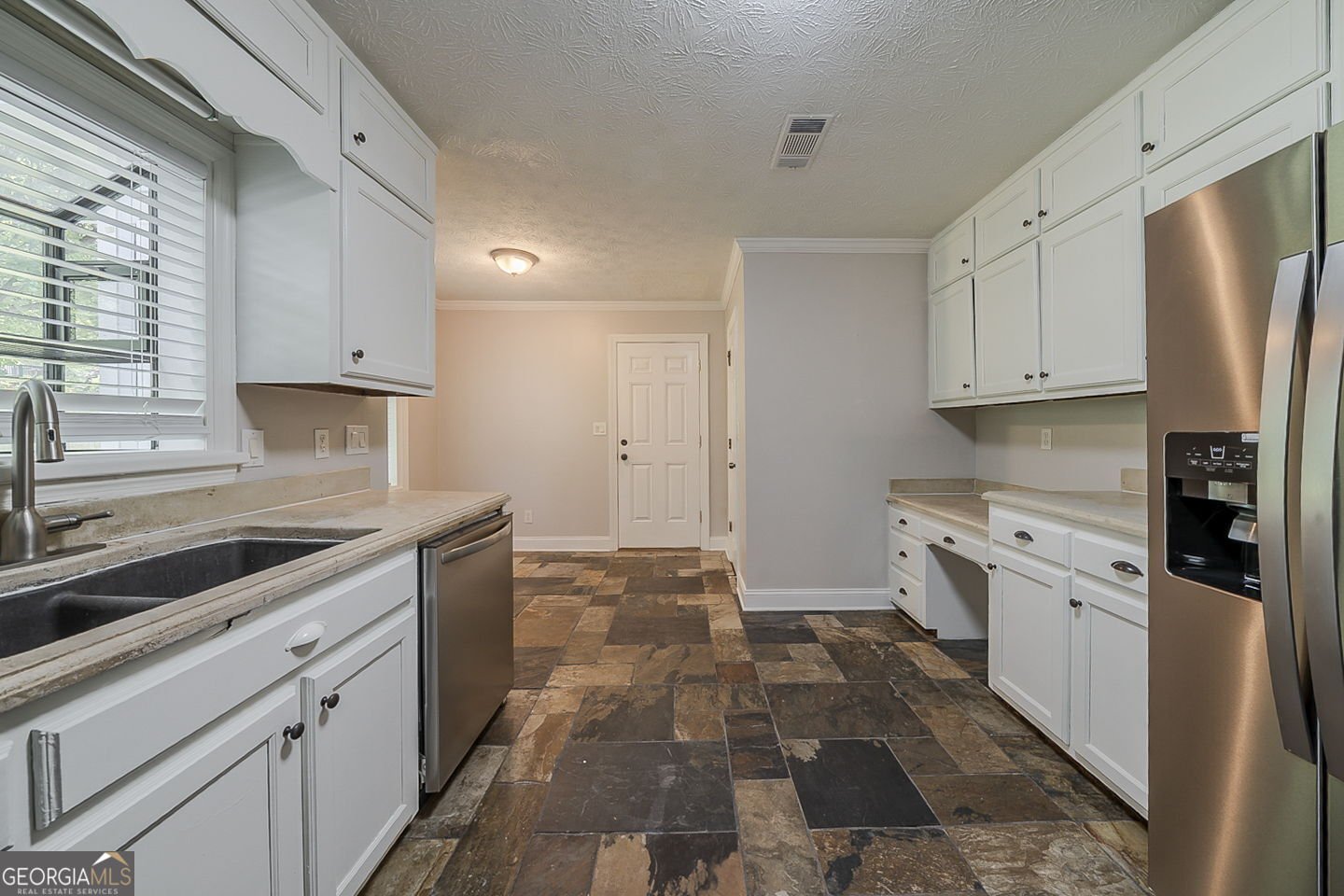 228 Amour Way Lilburn - 4