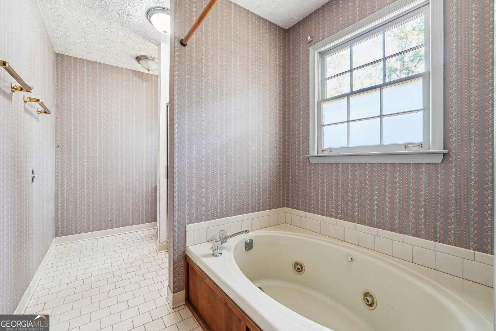 1366 Maple Ridge Drive Suwanee - 16