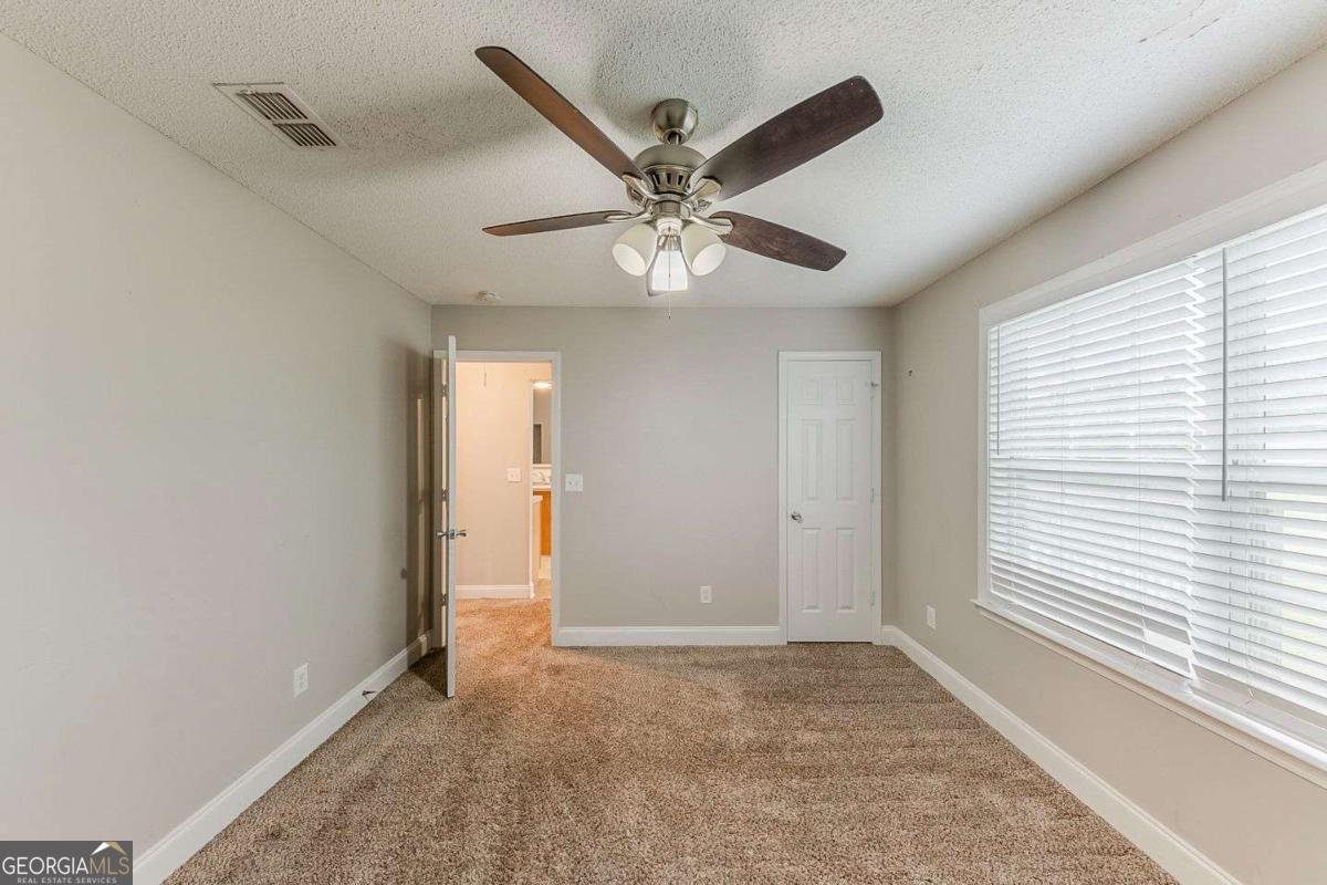 51 Legend Creek Way Douglasville - 18