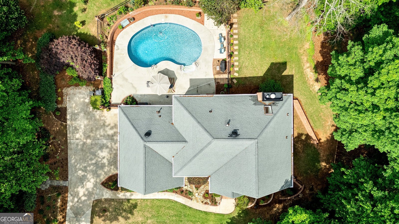 255 Emerald Lake Drive Fayetteville - 47