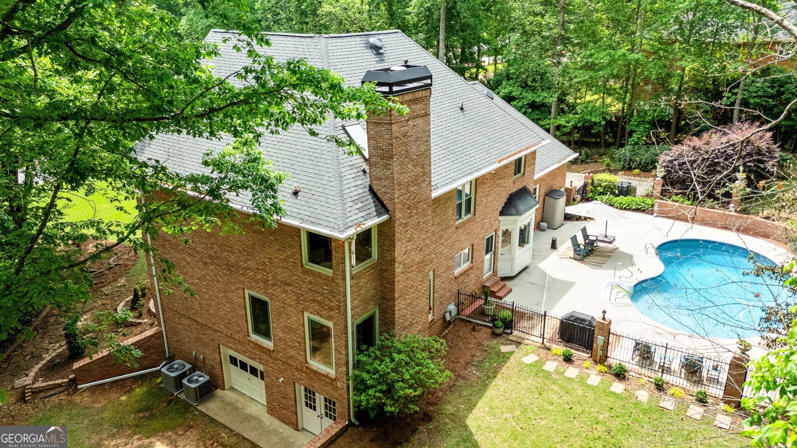 255 Emerald Lake Drive Fayetteville - 48