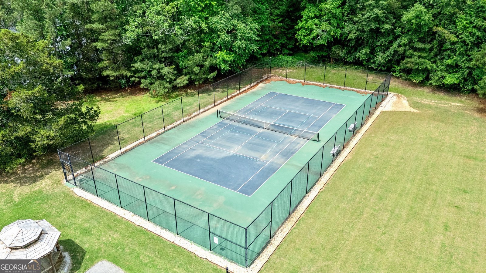 255 Emerald Lake Drive Fayetteville - 56
