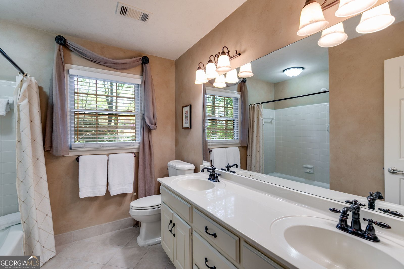 375 Spindle Court Sandy Springs - 25
