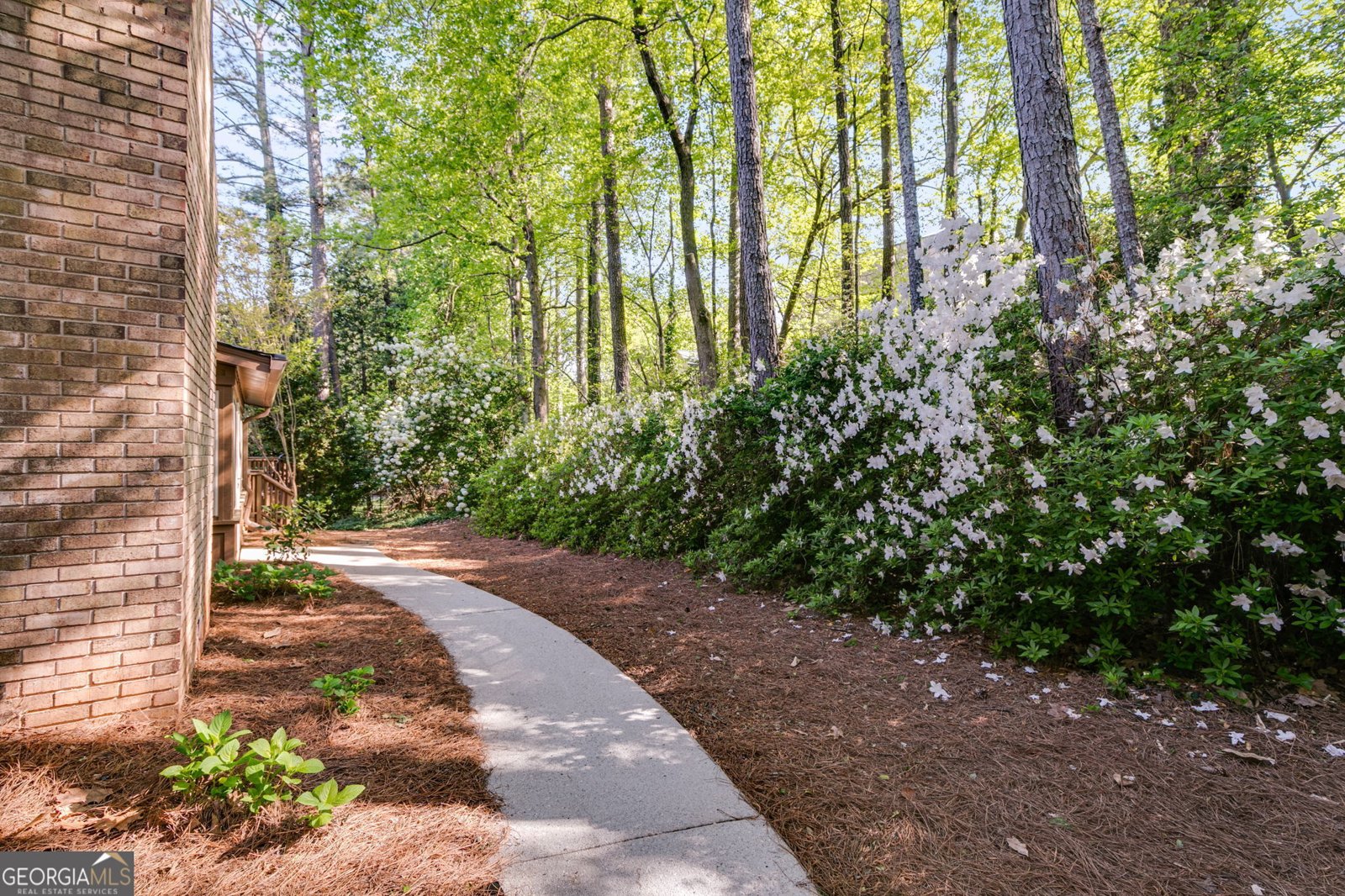 375 Spindle Court Sandy Springs - 32