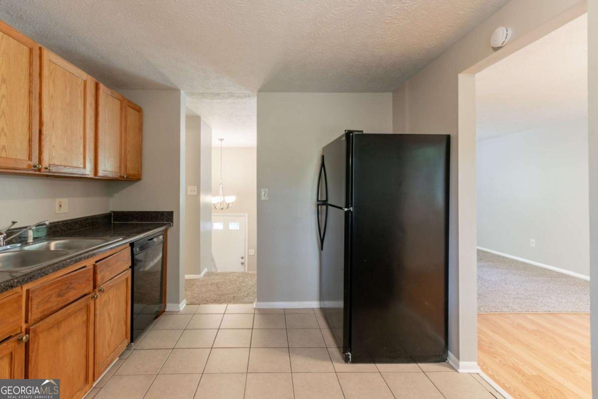 1051 Millard Way Stone Mountain - 3