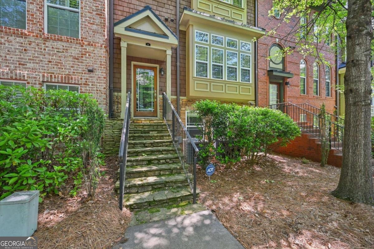 62 High Top Point Sandy Springs - 4
