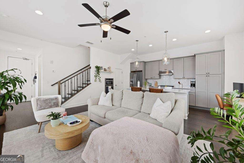 6711 Cadence Boulevard Atlanta - 5
