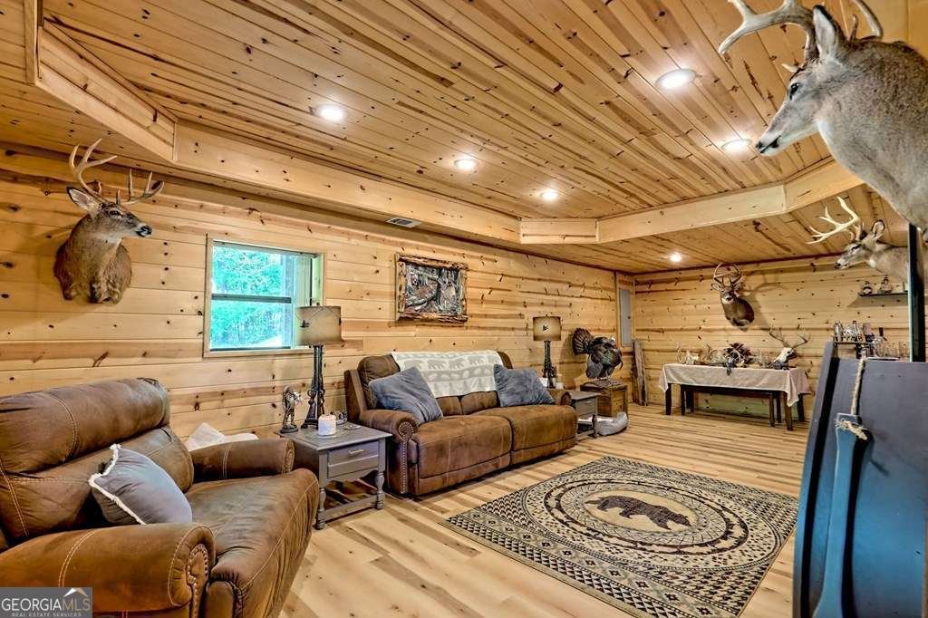 428 Gibbs Road Blairsville - 33