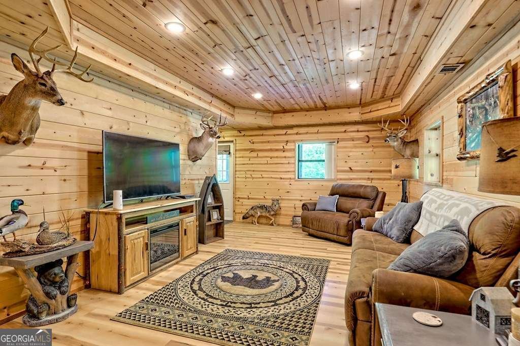 428 Gibbs Road Blairsville - 35