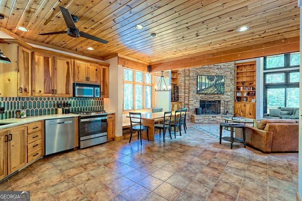 2839 Helton Creek Road Blairsville - 7