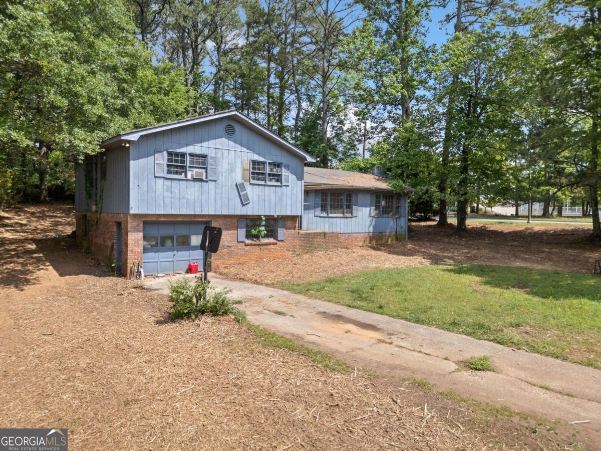 302 Cardinal Drive Woodstock - 2