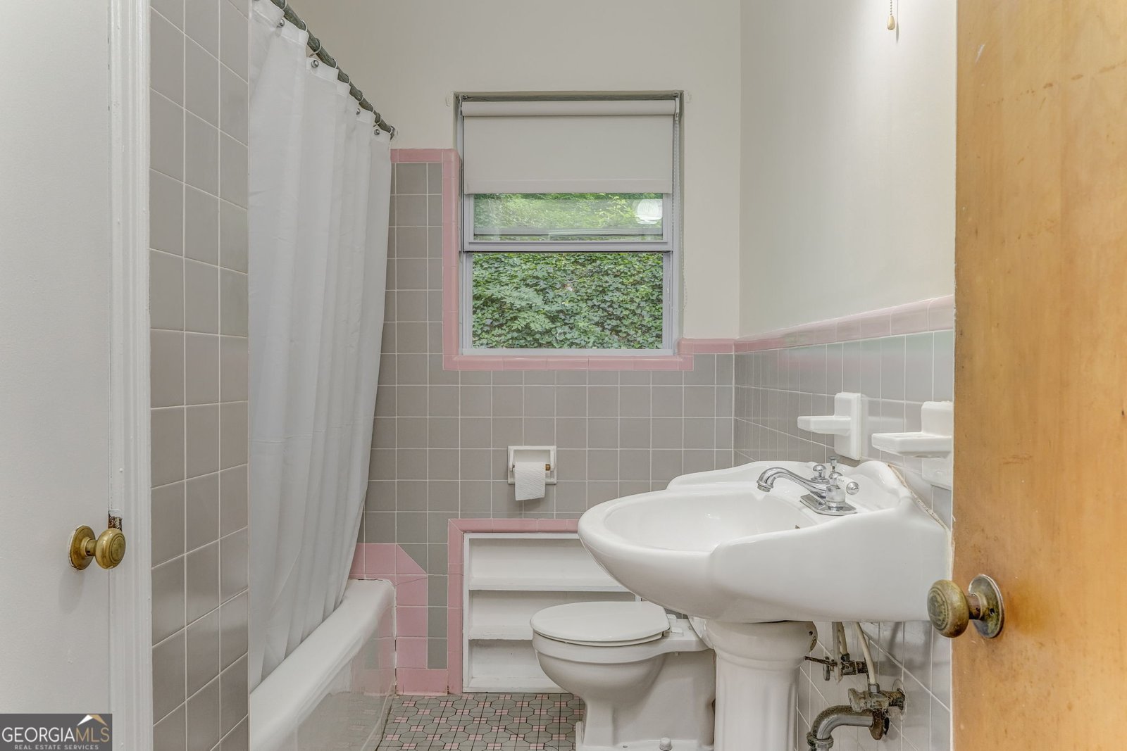 103 White Circle Rockmart - 37