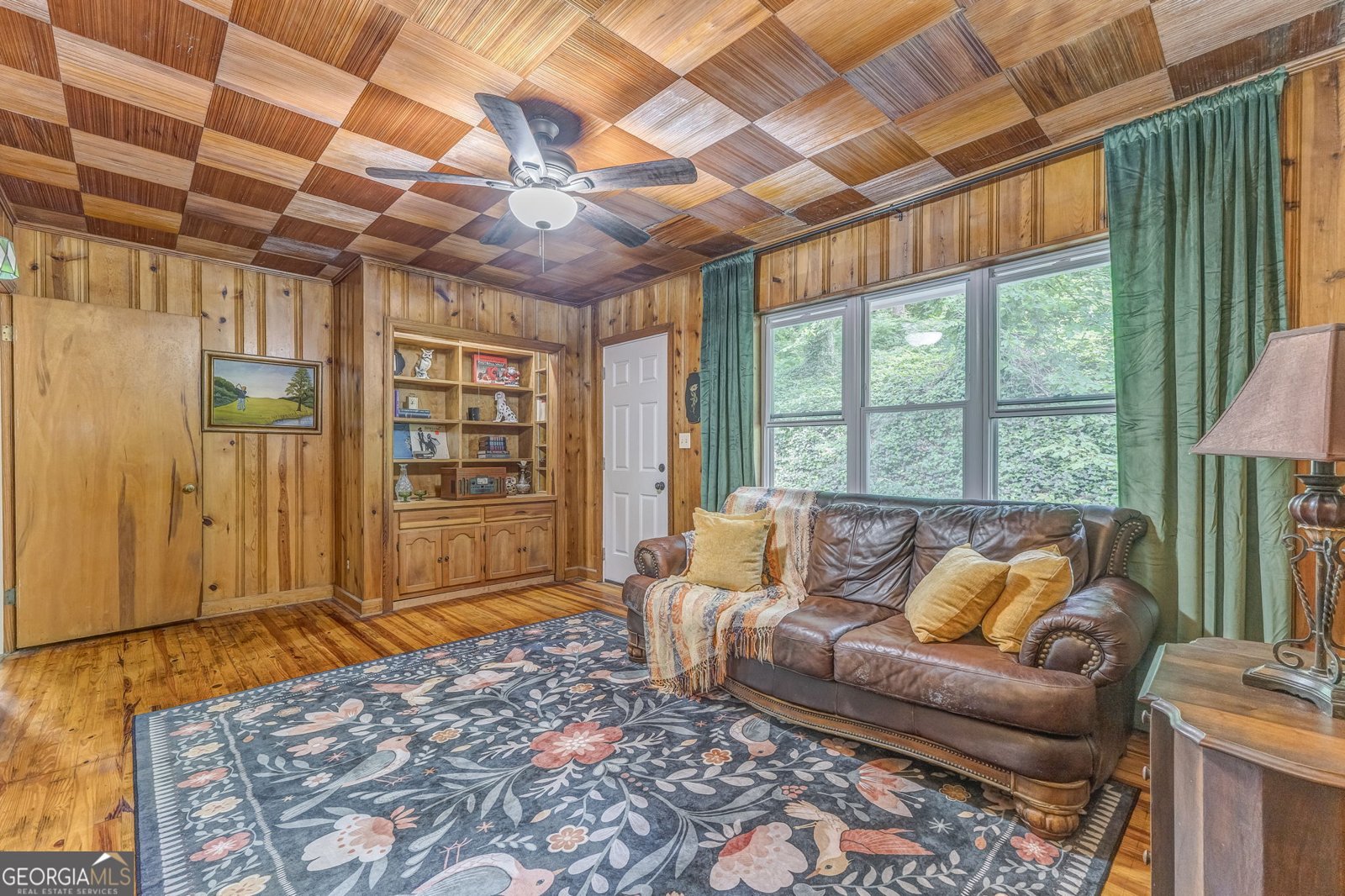 103 White Circle Rockmart - 40
