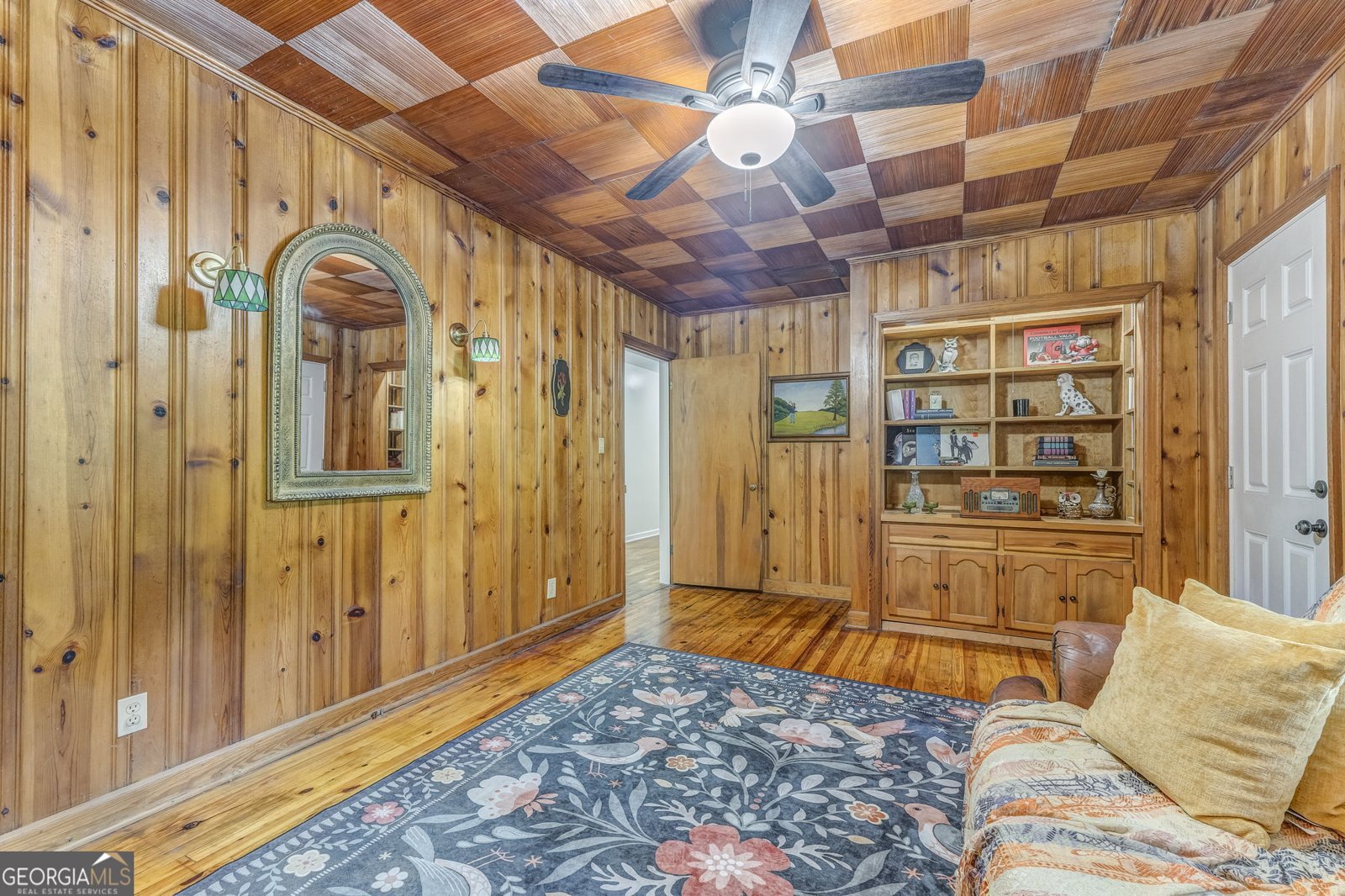103 White Circle Rockmart - 44