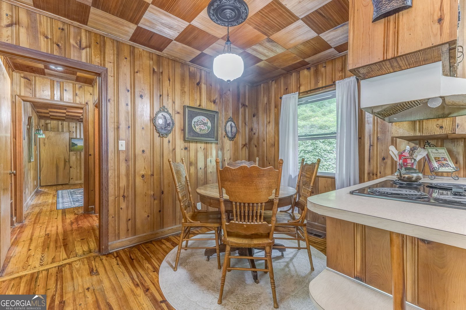 103 White Circle Rockmart - 47