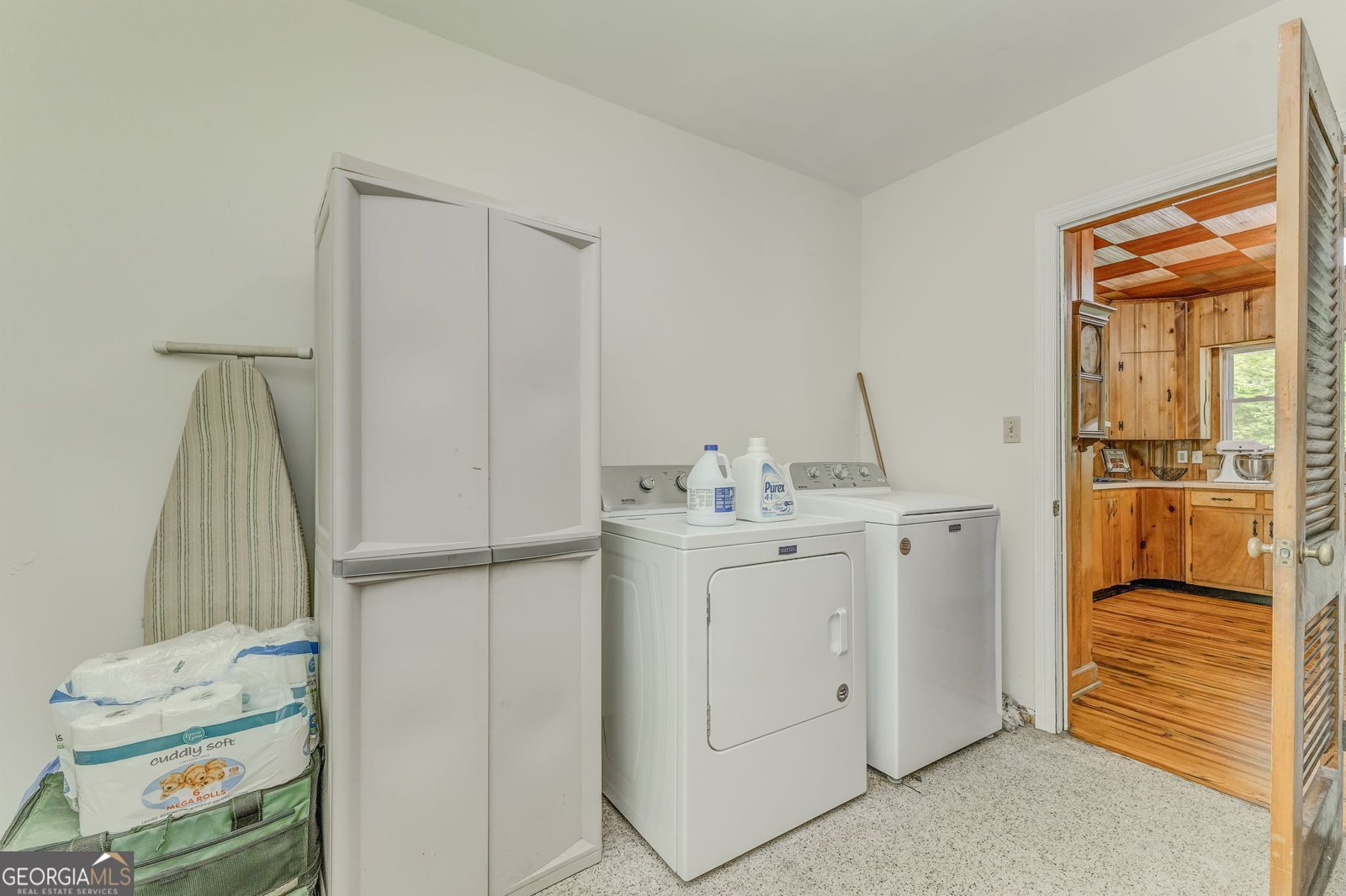 103 White Circle Rockmart - 53