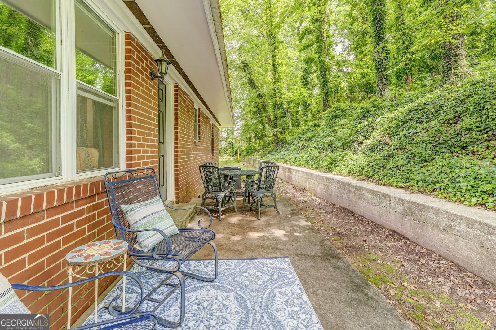 103 White Circle Rockmart - 6