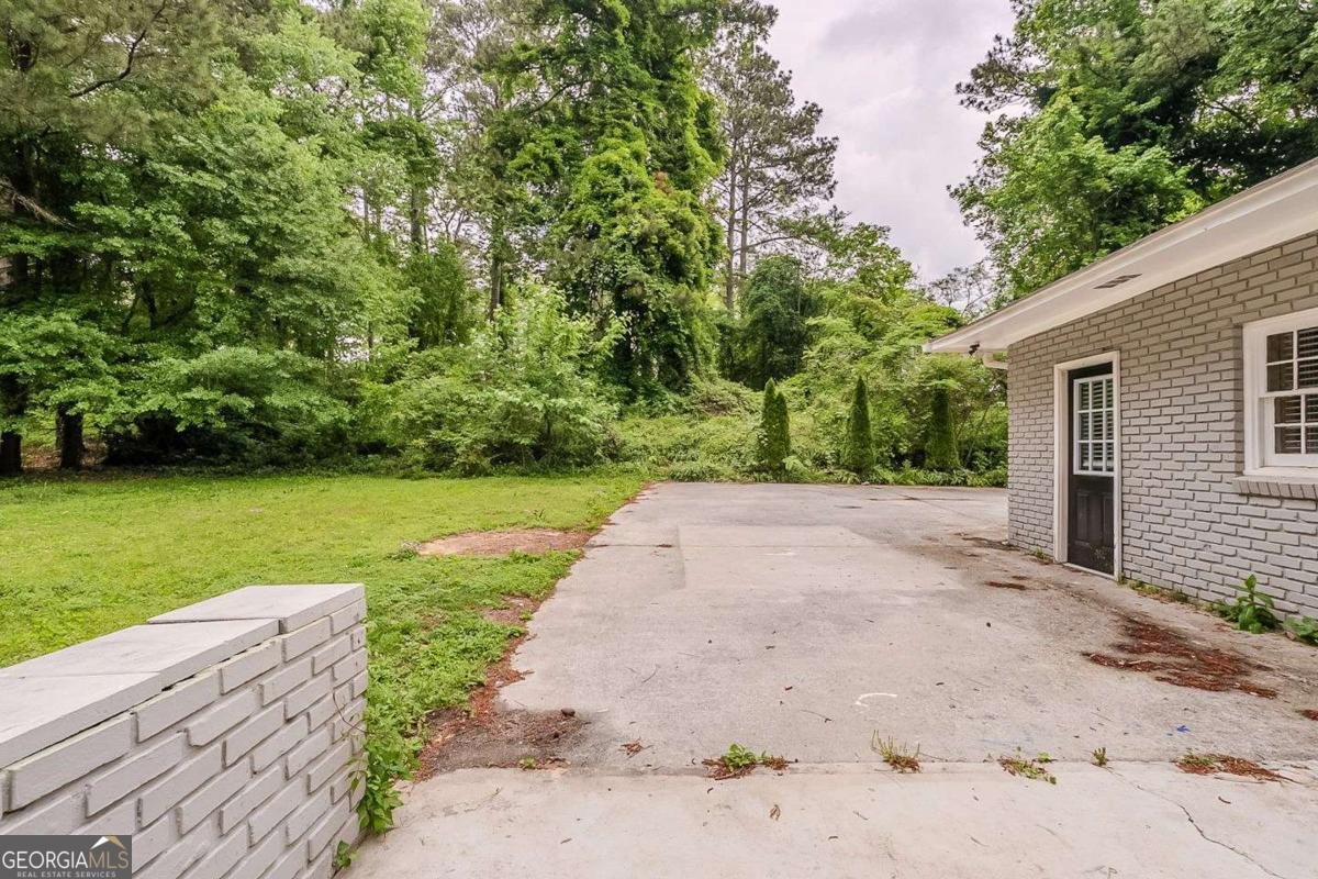 2465 Hogan Road Atlanta - 41