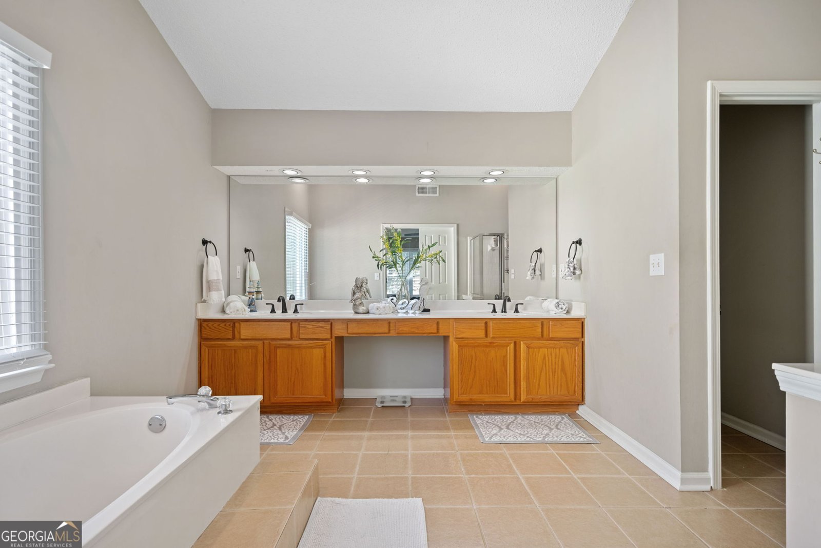 3965 Ancroft Circle Peachtree Corners - 24