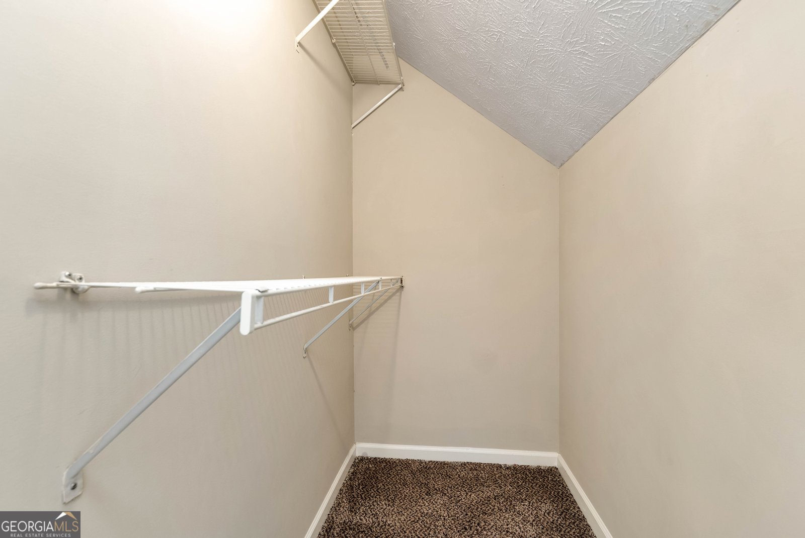2875 Riverbend Court Snellville - 1