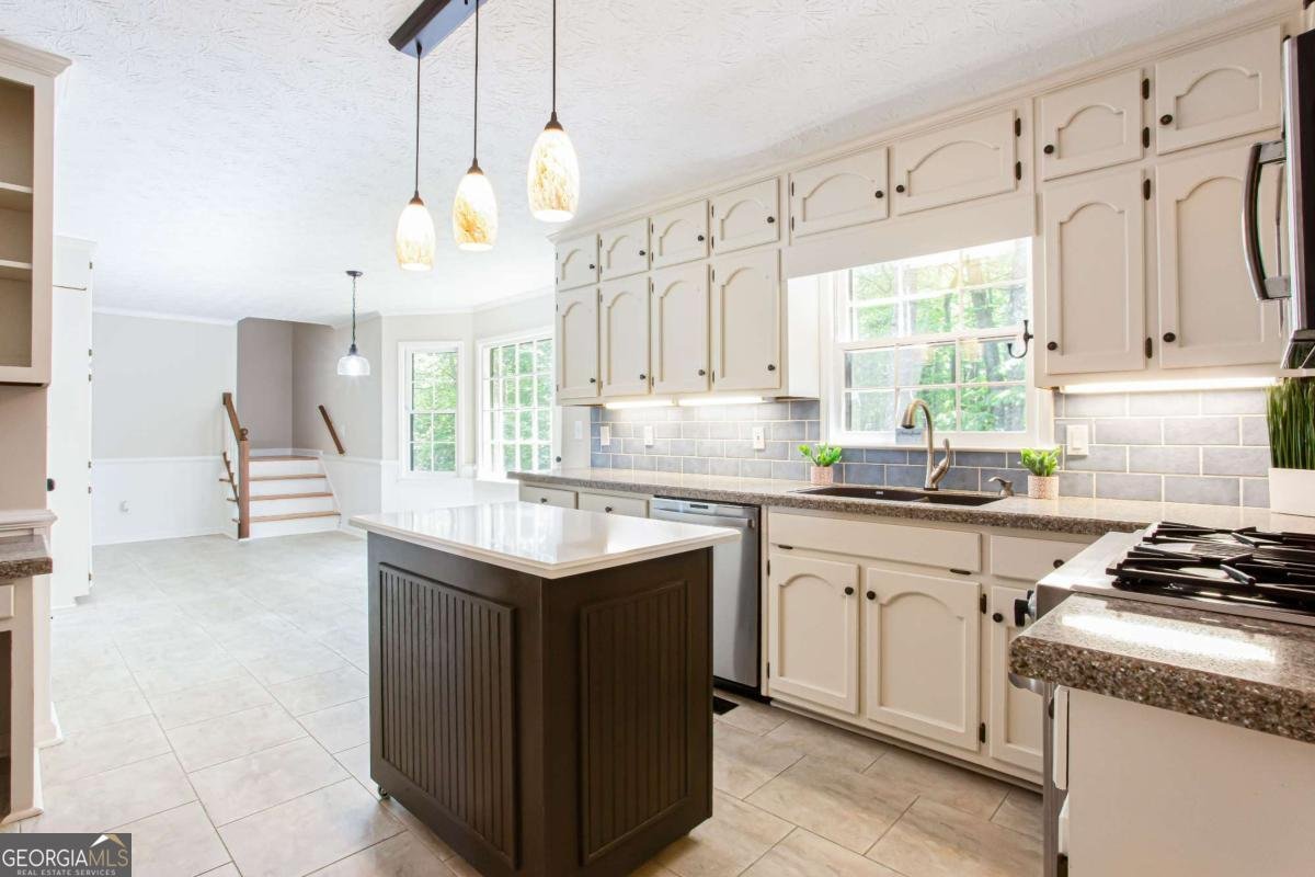 1855 Vintage Drive Snellville - 27