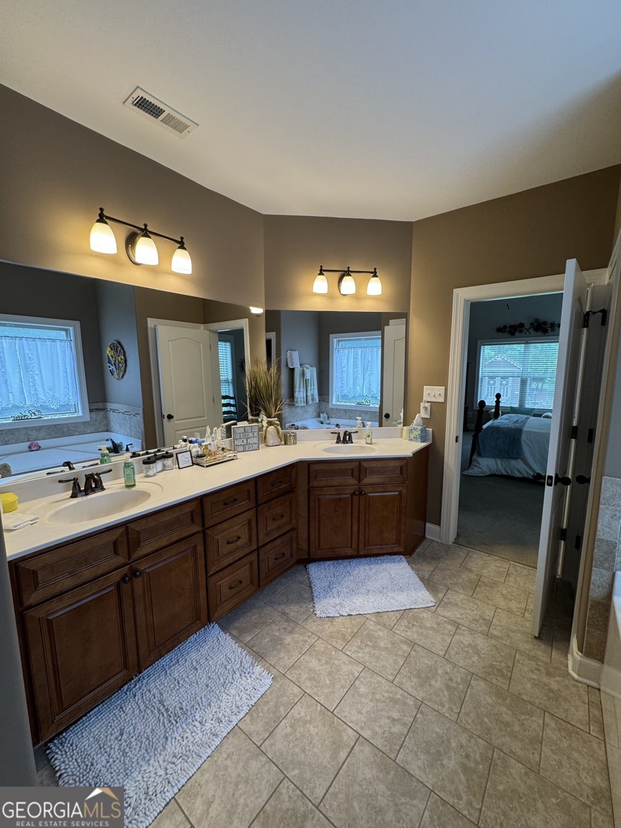 230 Country Lake Drive Senoia - 48