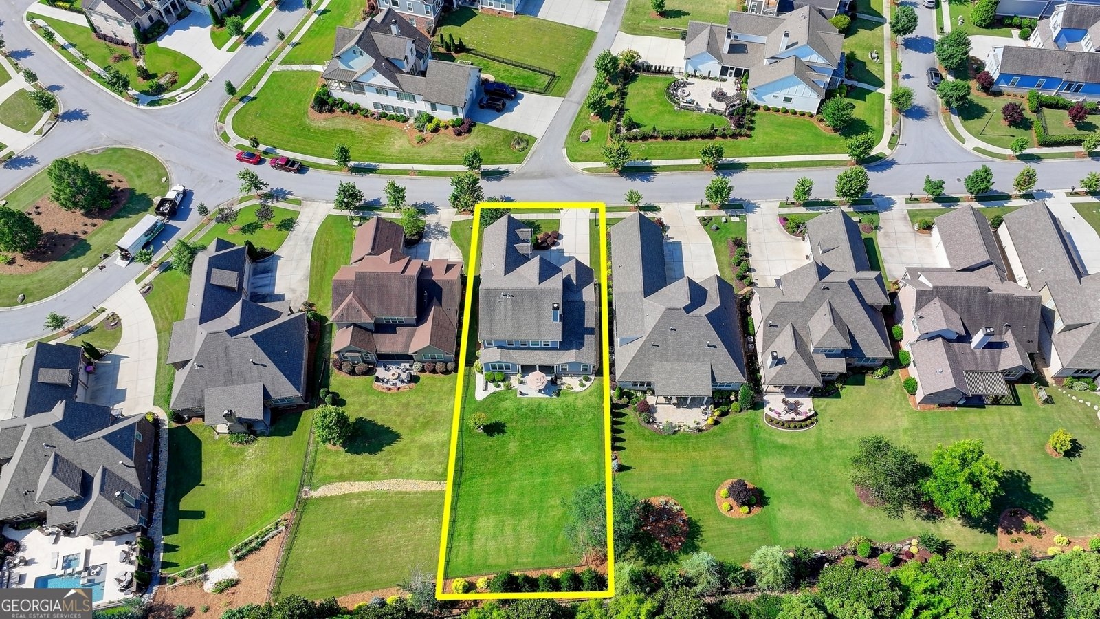 5741 Autumn Flame Drive Braselton - 1