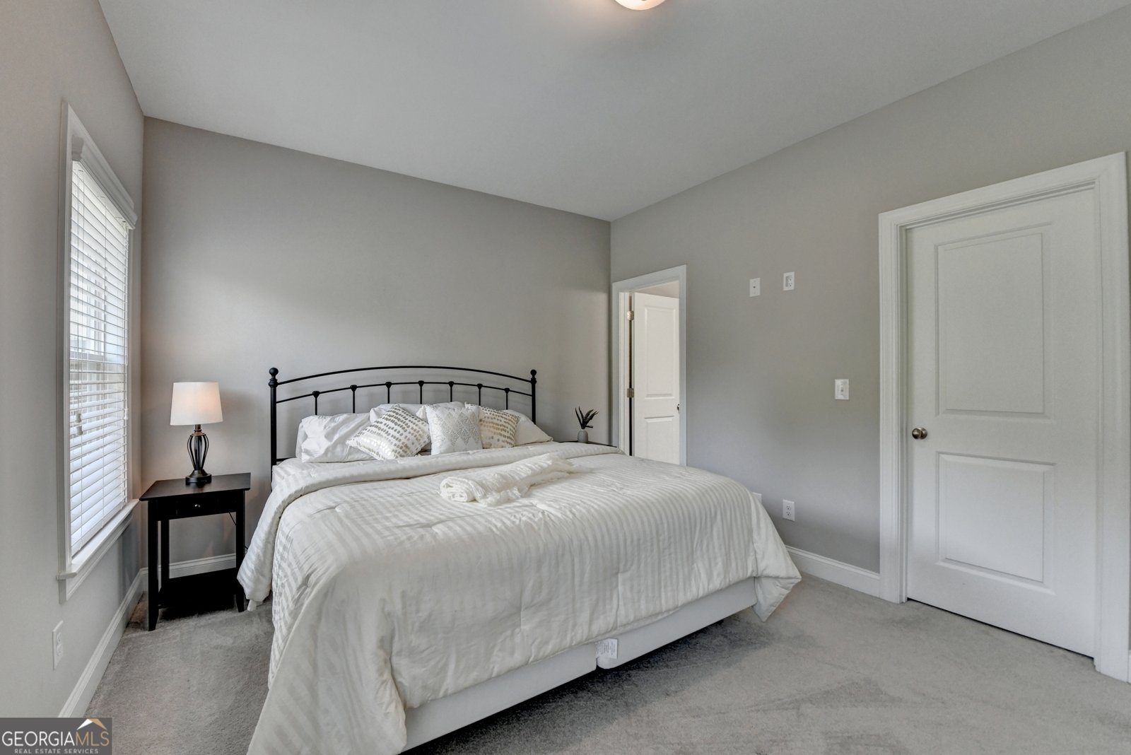 5741 Autumn Flame Drive Braselton - 73