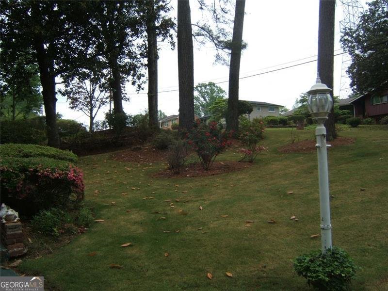 2795 DODSON LEE Drive East Point - 35
