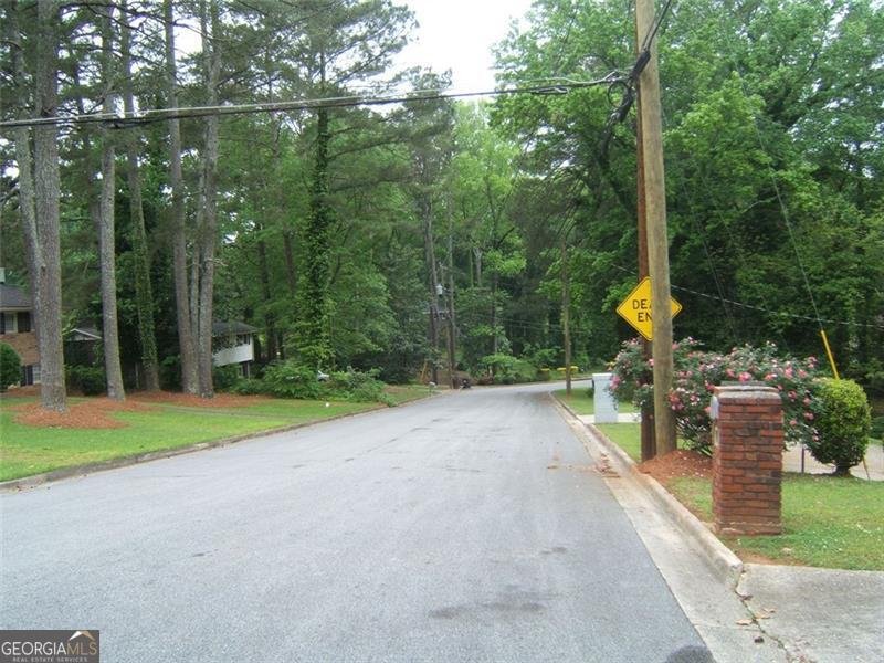 2795 DODSON LEE Drive East Point - 40