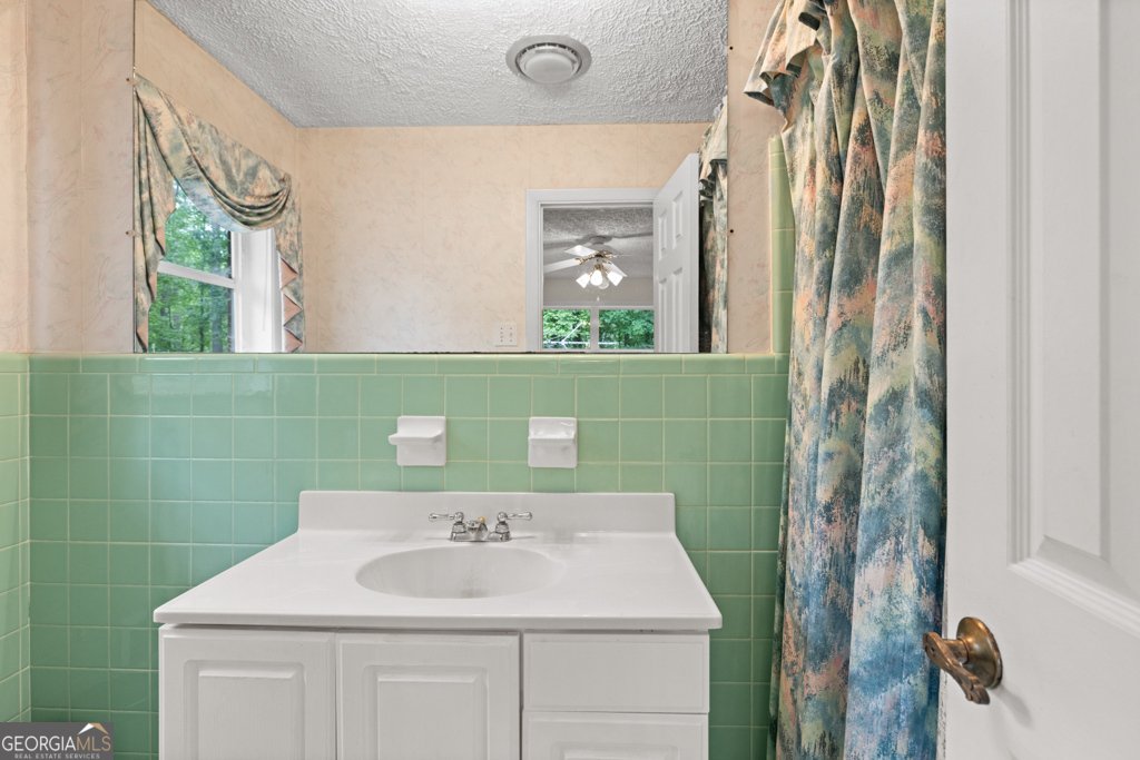 881 Rockbridge Road Lilburn - 22